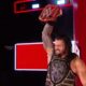 reigns raw