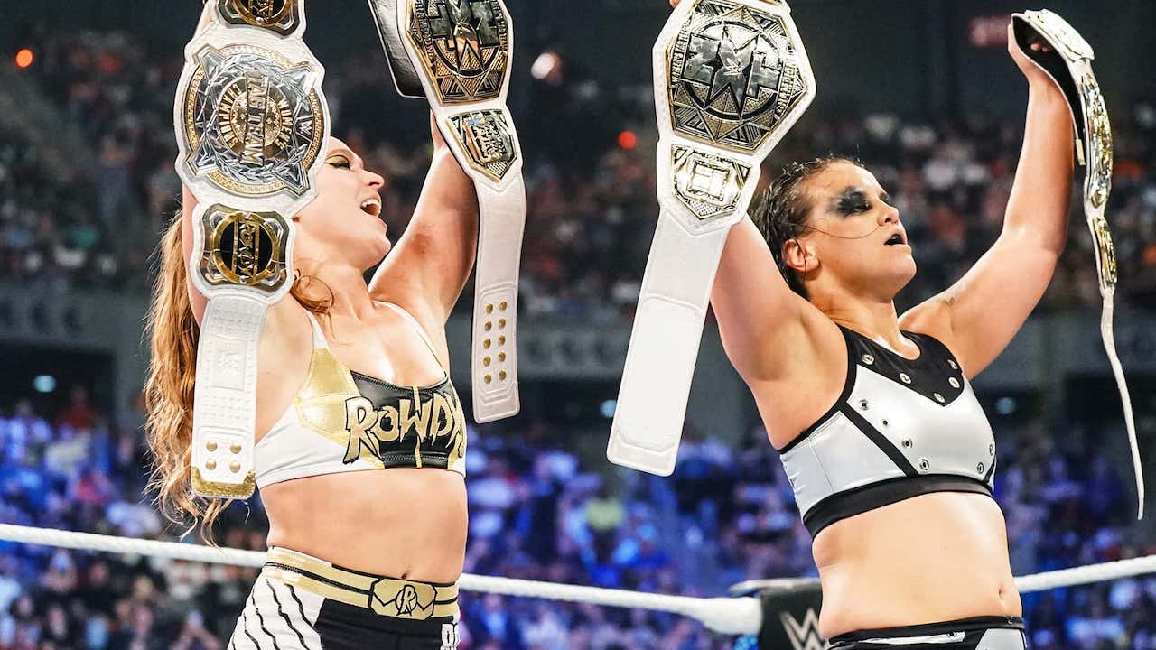 wwe smackdown ronda rousey shayna baszler championnes equipe unifiees