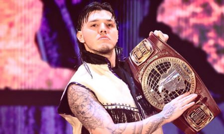 Booker T est étonné de la défaite de Dominik Mysterio à NXT Deadline 2023.